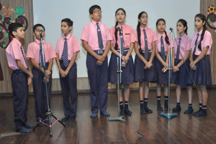 Annie Besant School-Singing