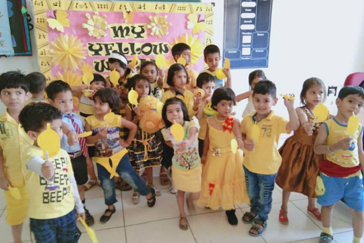 Asnani School-Yellow Day