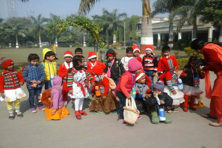 Bharatiya Vidya BhavanS Prism School-Chrsitmas Celebrations