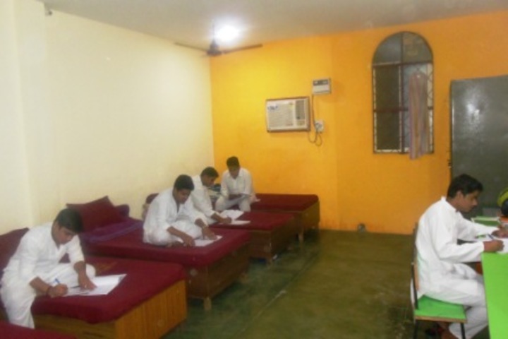 Bhartiyam Vidya Niketan-Hostel