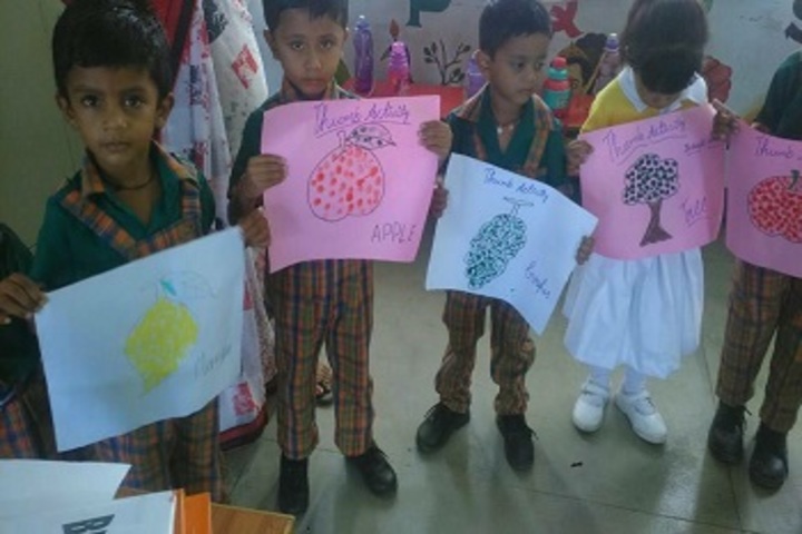 Bhartiyam Vidyapeeth-Drawing Activity