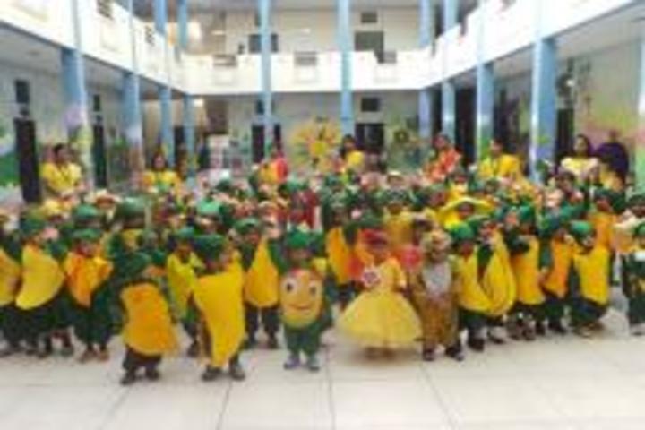 Bodhi International Skool-Yellow Day