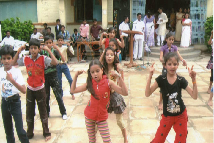 C M A Higher Secondary School-Dance