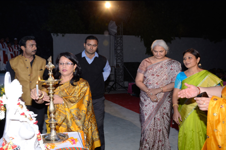 Cambridge School-Event