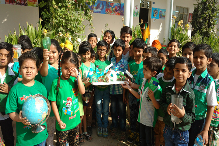 Cambridge School-Earth Day