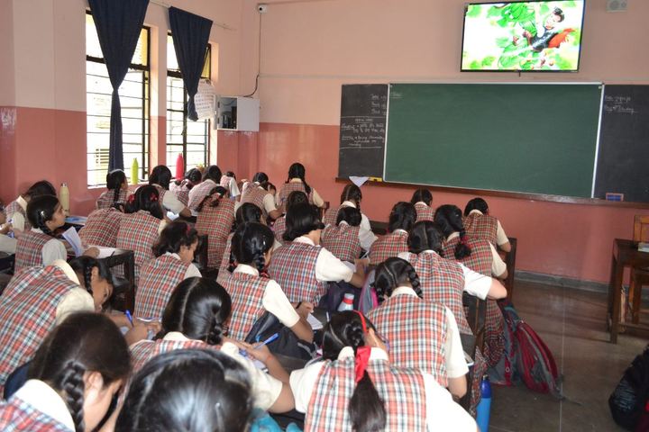 Carmel Convent Senior Secondary School-Class