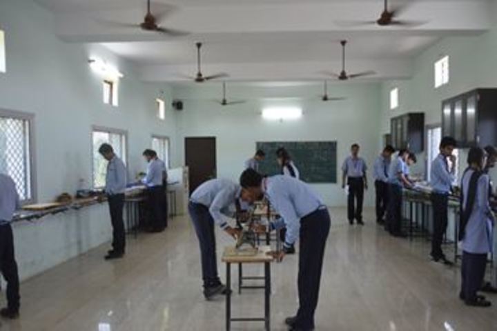 Central Academy-Biology Lab