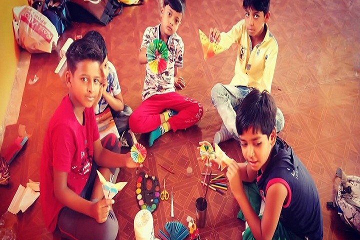 Ceyone-Ray International School-Art And Craft