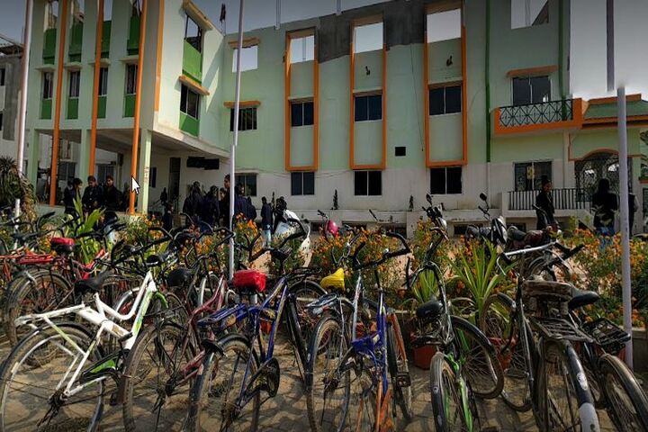 Chankaya Public School-Parking