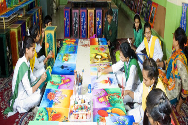 Columbia Convent School-Art room