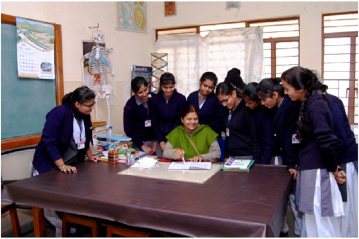 DAV ACC Public School-Biology Lab