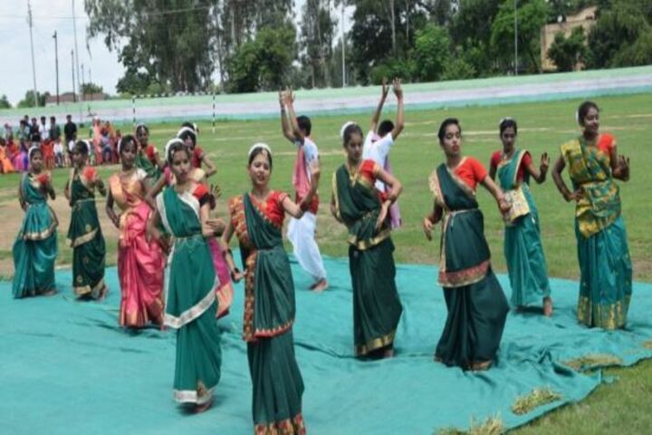 DAV Centenary Public School-Dance