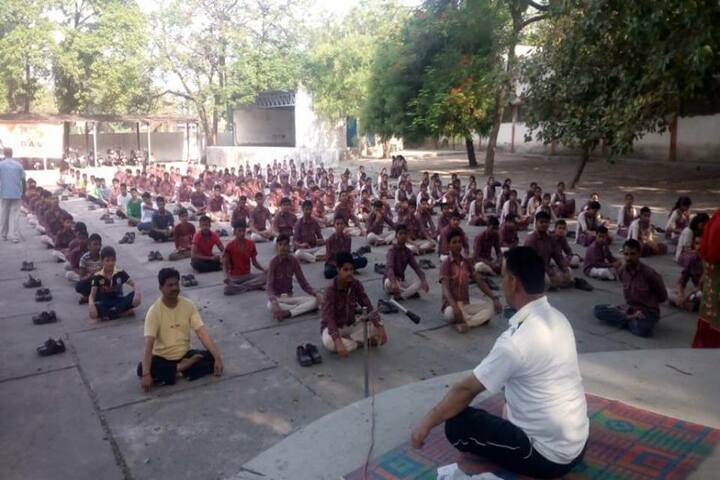 D A V Public School, Nigahi - yoga