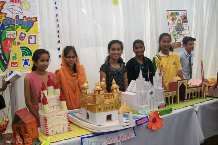 Daisy Dales School - Exibition2