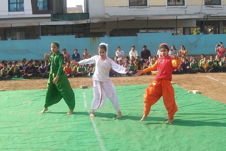 Daisy Dales School - dance