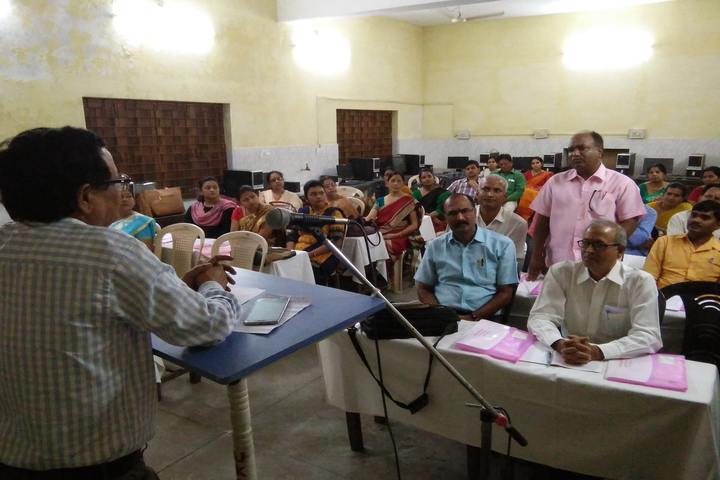 Dav Senior Secondary Public School-Work Shop