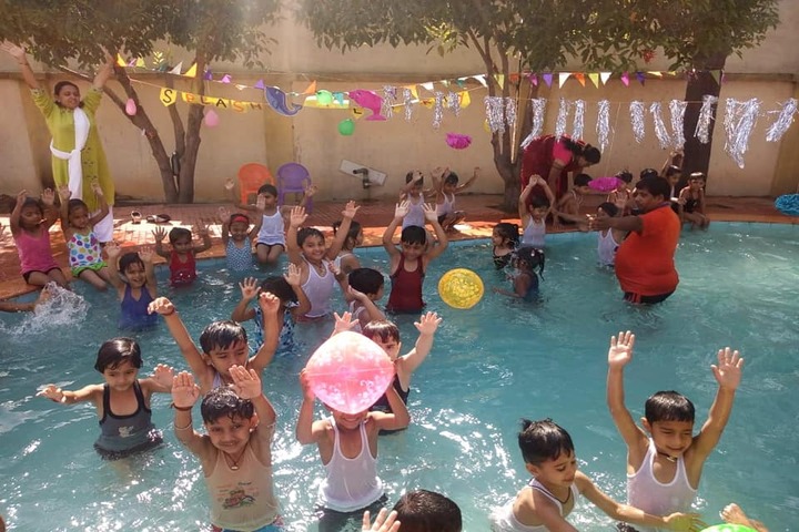 Delhi Public School-Swimming Pool