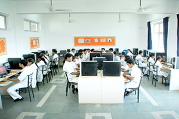 Delhi Public School-Computer Lab
