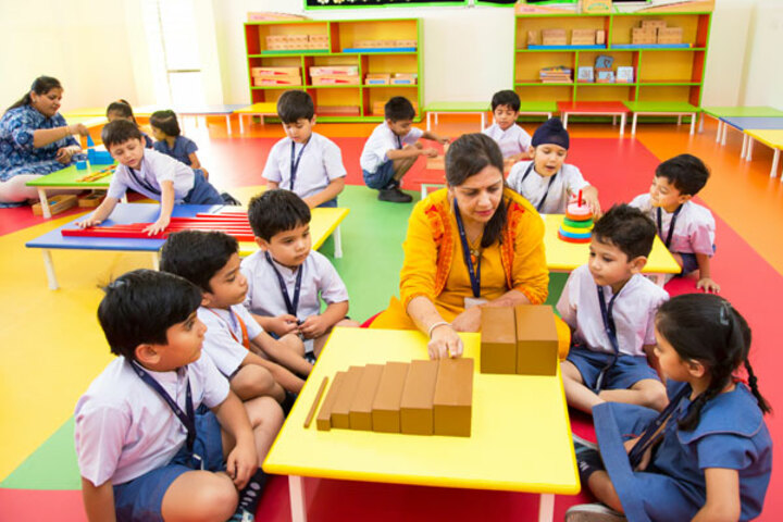 Ekayanaa School-Montessori-Lab