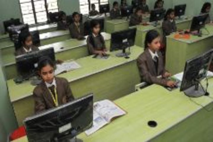Acharya shri Sudarshan Krishna Niketan-Computer Lab