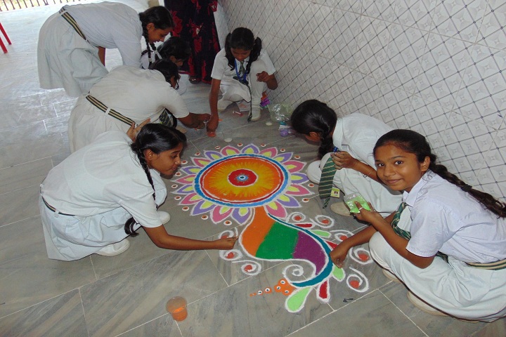 G C M Convent School-Events rangoli