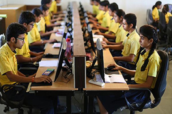 Golden International School-IT-Lab