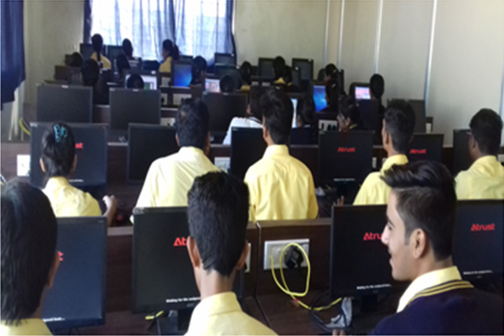 Gurukul Academy-Computer lab