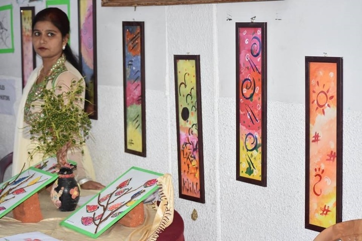 Gyan Ganga International School-Wall Paper Art
