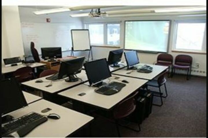 Gyan Vihar Public School-Computer lab