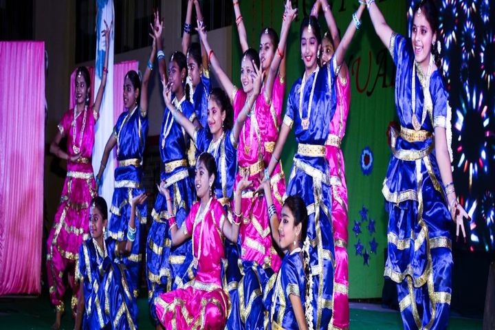 Holy Trinity School-Dance