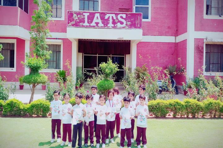 Iats Public School-Poster Presentation