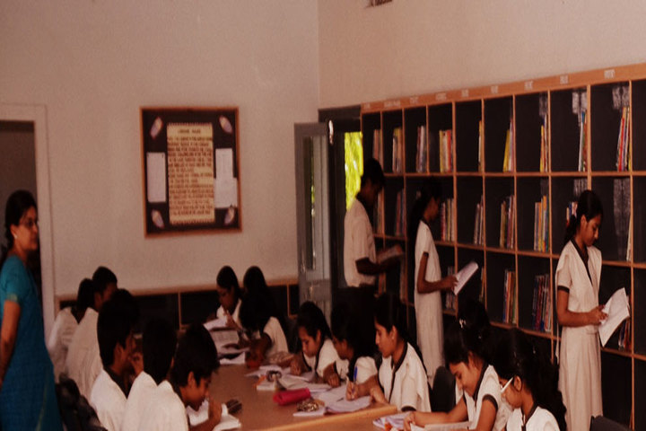 Ishaque Patel Public School-Library