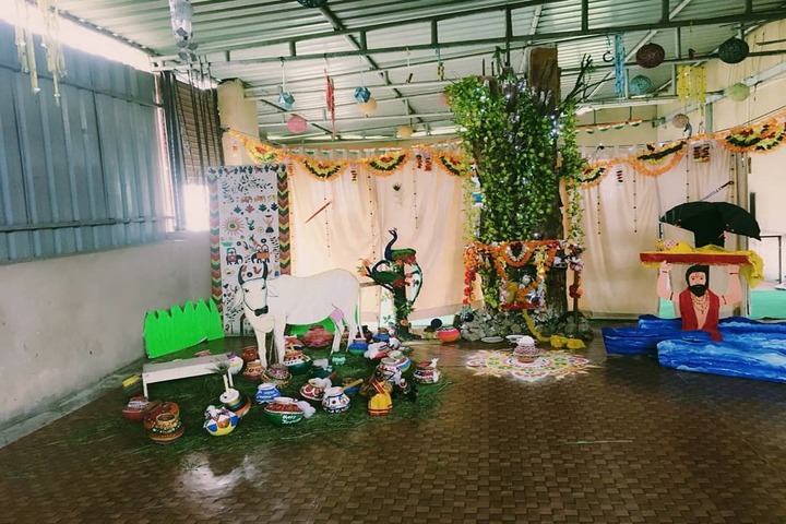 J J Public School-Art and Craft