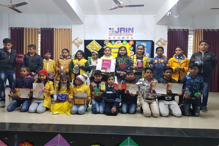 Jain International School-Prize Distribution