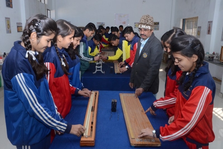 Jeeva Jyoti Higher Secondary School-Physics Lab