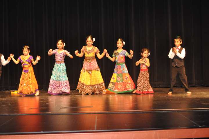 Jindatta Institute Of Education-Dance