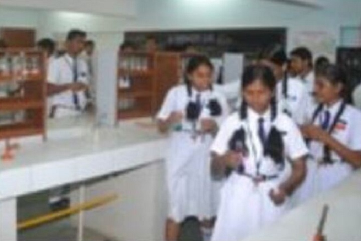 Kailashpat Singhania High School-Chemistry Lab