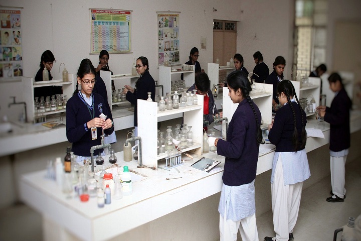 Kids Garden School-Lab