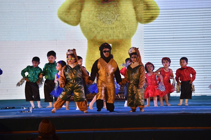 Little World School-Fancy Dress