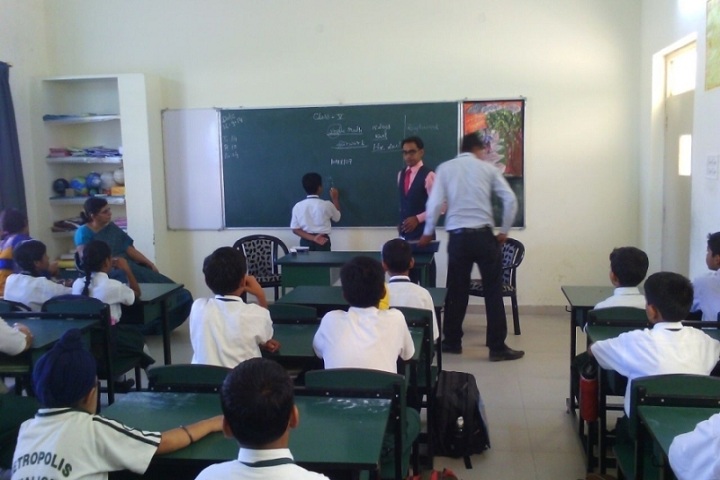 Metropolis International School-Classroom