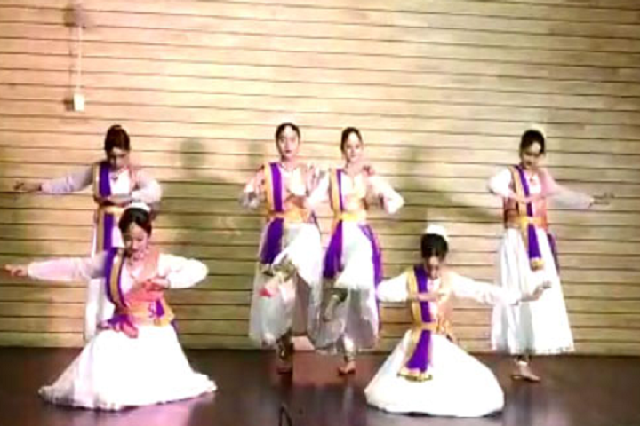 Mount Litera Zee School-Events dance