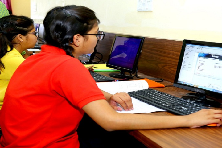 Mount Litera Zee School-IT-Lab with students