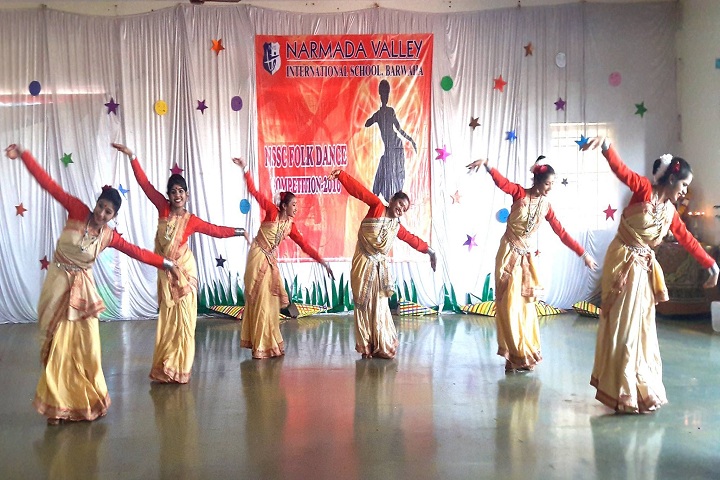 Narmada Valley International School-Events dance