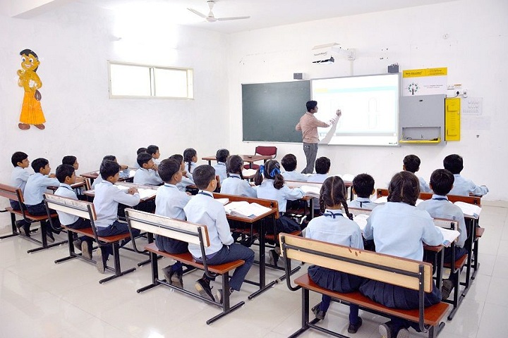 New Oxford Junior College-Classroom smart