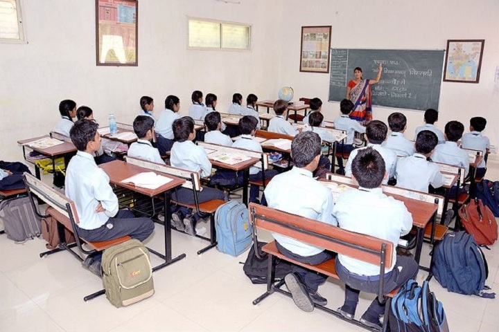 New Oxford Junior College-Classroom