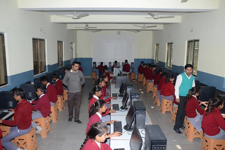 Bal Bharti Vidyalaya-IT-Lab