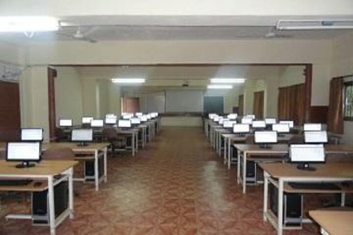 Pioneer Convent School-Computer-Lab
