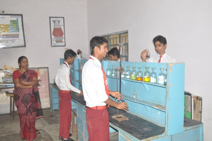 RC English Medium Higher Secondary School-Lab