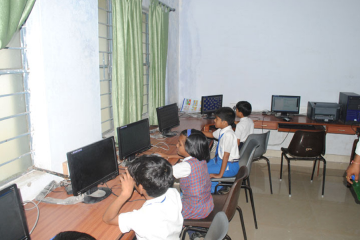 Rajeev Gandhi Higher Secondary School-Computer Lab