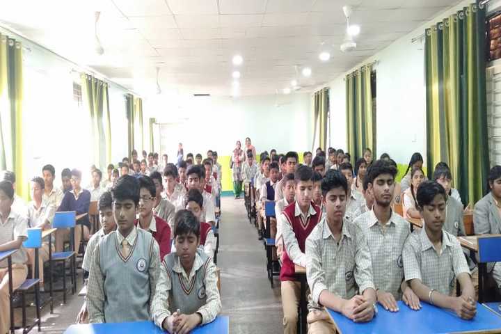 Ram Krishna Vidya Mandir-Classroom